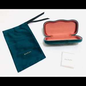 SOLD!! Gucci Sunglasses Teal Velvet Case *New*